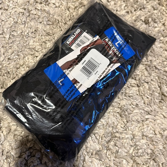 Kirkland Signature Men's Swim Shorts, Black Camouflage - Picture 7 of 13